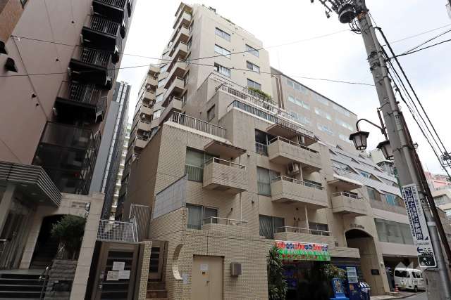 ライオンズプラザ恵比寿の外観(東側から)