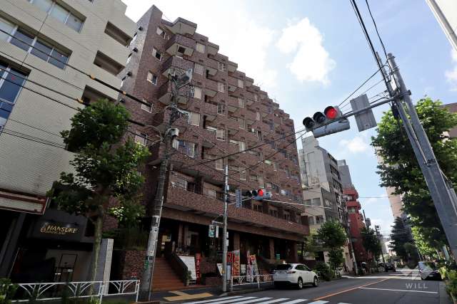 青山アルコーブの外観（南東側から）