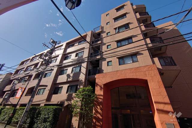 クリオ渋谷ラ・モードの外観（北西側から）