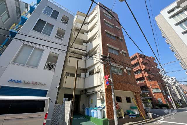 エクセルハイム恵比寿の外観(東側から）