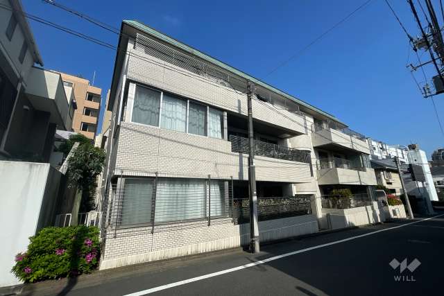 シャルマン松濤の外観（南東側から）