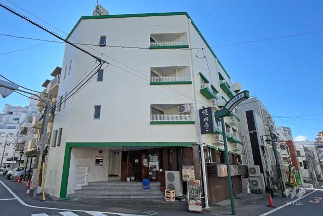 鳩森ビルの外観（北側から）