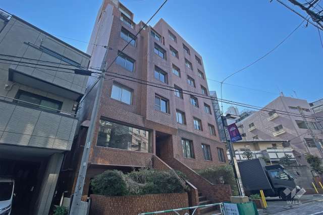 ビジデンス千駄ヶ谷の外観（北東側から）