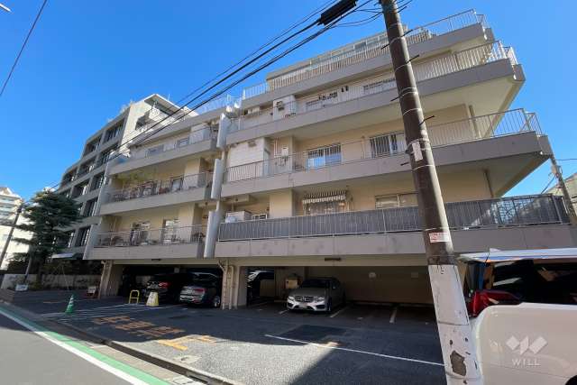 協栄メゾン代々木の外観（南西側から）