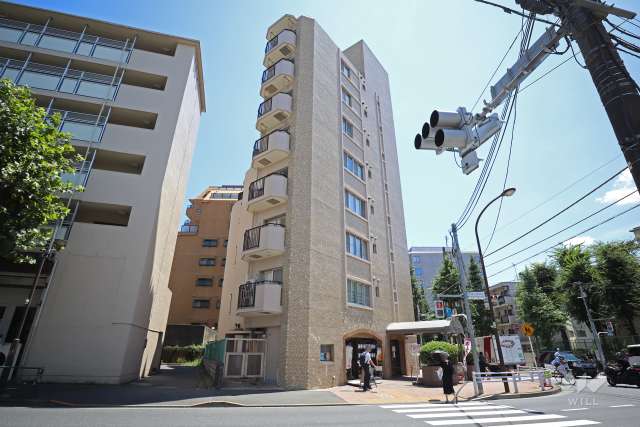 コーポラス幡ヶ谷の外観（北東側から）