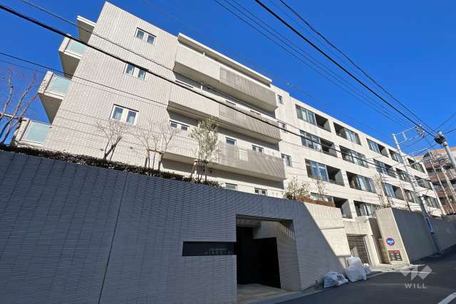 オープンレジデンシア広尾１の外観（南東側から）