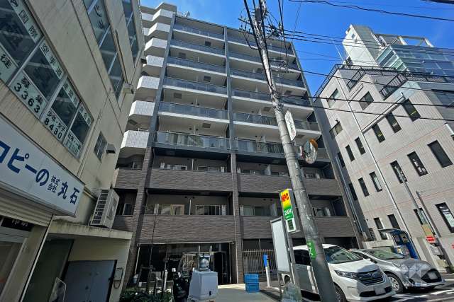 ガリシア代々木の外観（東側から）