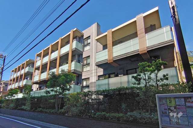 オープンレジデンシア代々木公園の外観（北東側から）