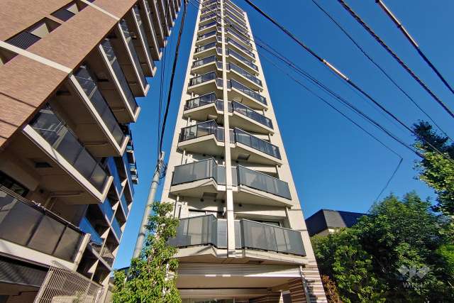 ズーム渋谷笹塚の外観（西側から）