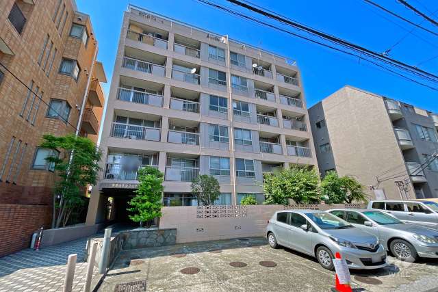 御殿山第１コーポラスの外観（南西側から）