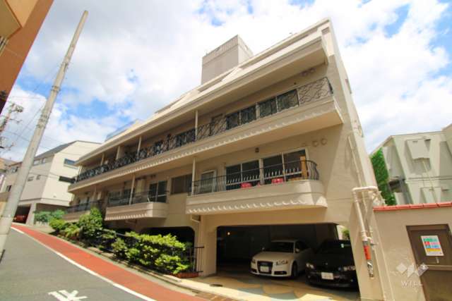 シャンボール目黒の外観（西側から）