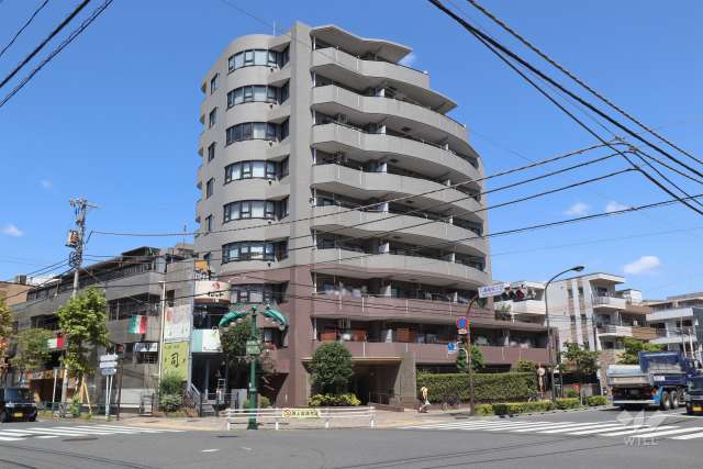 コンフォール南品川の外観(南東側から)