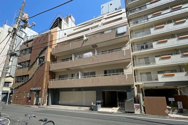 トラストステージ大森の外観（南東側から）