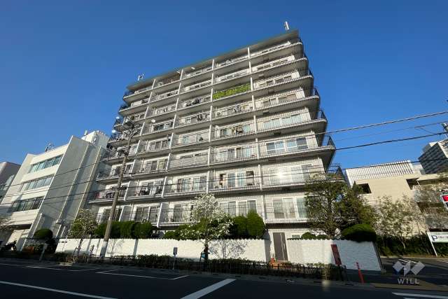 秀和東品川レジデンスの外観（南西側から）