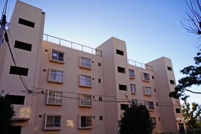 伊藤町住宅２号館の外観（北東側から）