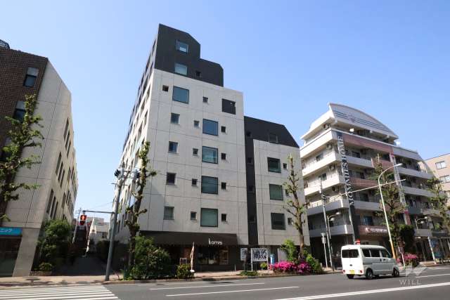 イニシアイオ目黒学芸大学の外観(南西側から)