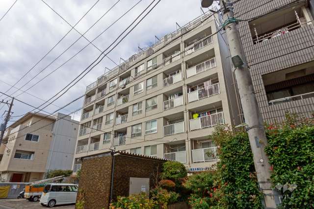 都立大第2コーポラスの外観（南東側から）