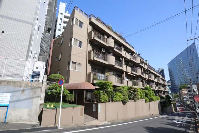 エルアルカサル目黒の外観(北西側から)