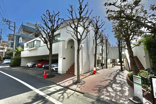 ガーデン目黒の外観（北西側から）