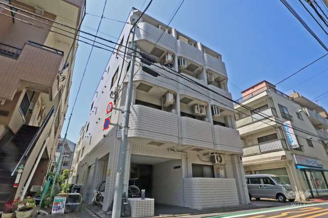 目黒フラワーハイホームの外観（東側から）