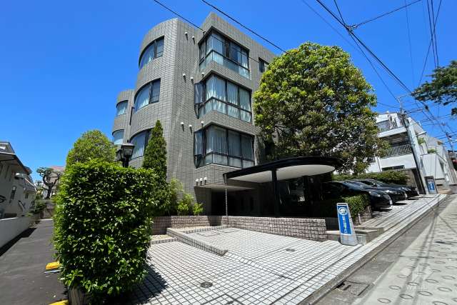 クラッシィハウス大岡山の外観（南西側から）