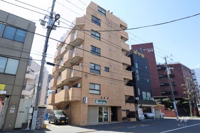 サンハイム祐天寺の外観(北西側から)