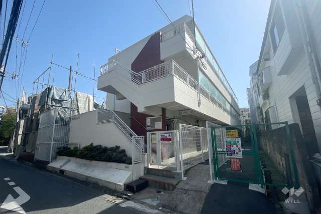 東山サンハイツの外観（北側から）　