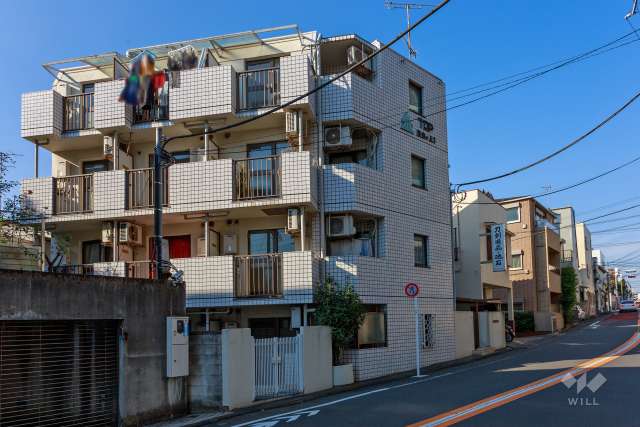 トップ自由が丘第3の外観（南東側から）