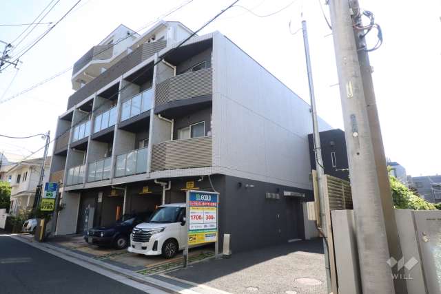 アクサス駒場東大前の外観(北東側から)