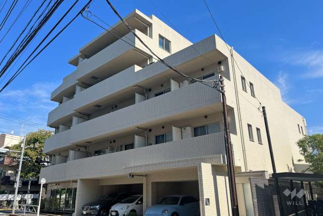 クレイシア目黒碑文谷の外観（南西側から）