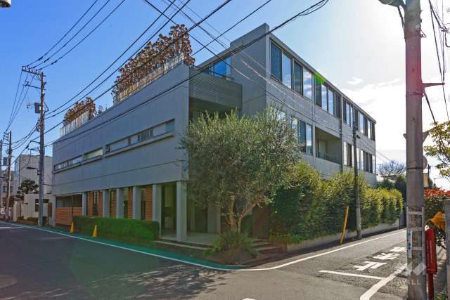 J-patioの外観（北西側から）