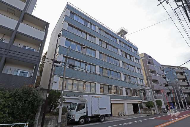 稲見マンションの外観（北東側から）