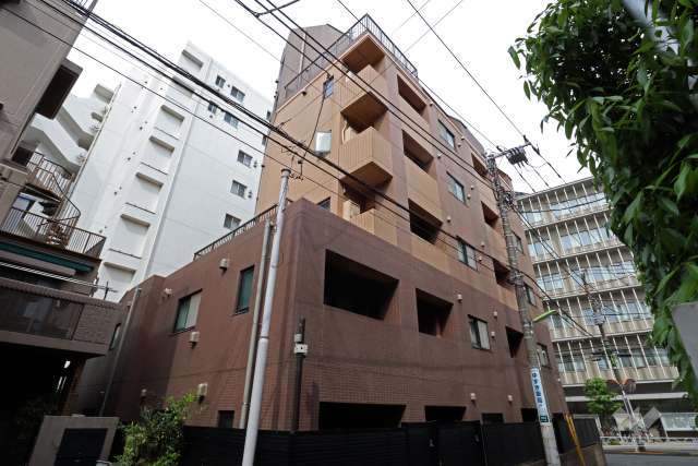 ホームズ世田谷の外観(南西側から)