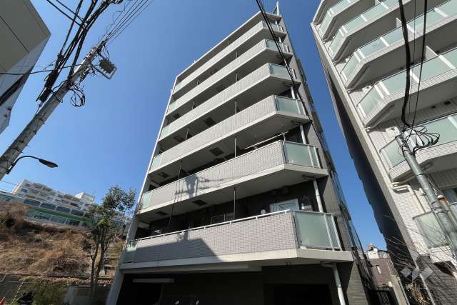 メイクスデザイン高田馬場の外観（南東側から）