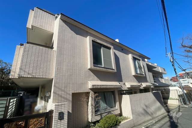 ストーク高田馬場二番館の外観（南東側から）