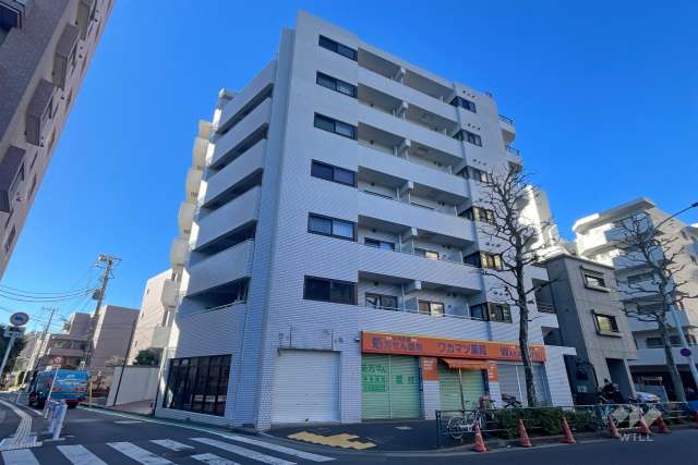 シャンベール若松町の外観（北東側から）