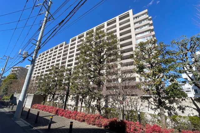 落合ハイムの外観（南東側から）