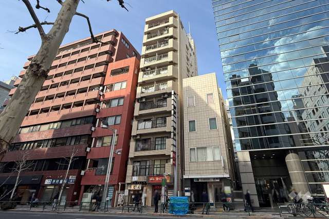 藤和新宿御苑コープの外観（南東側から）