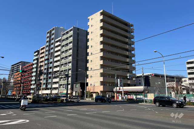 ステージファースト西早稲田の外観（南東側から）