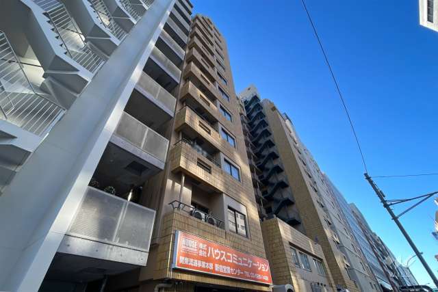 シティハウス西大久保の外観（北西側から）