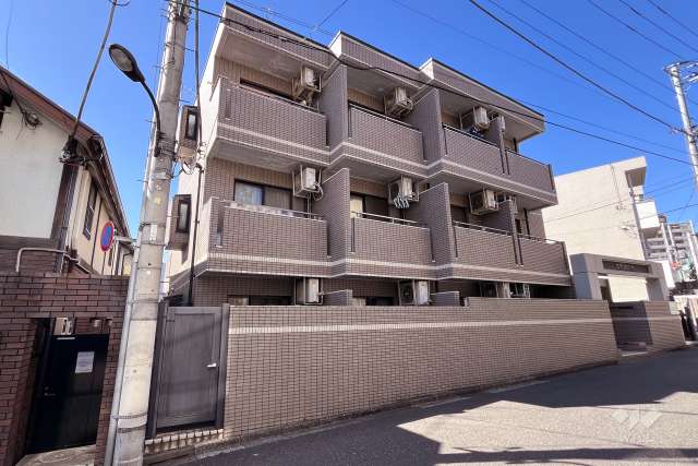 サザンパレス中落合の外観（南東側から）