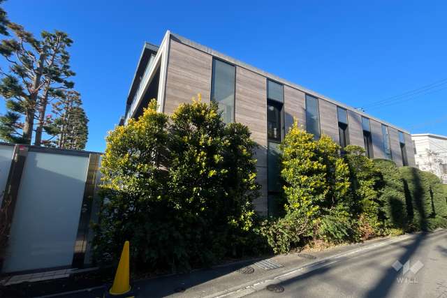 プラウド新宿中落合の外観（東側から）