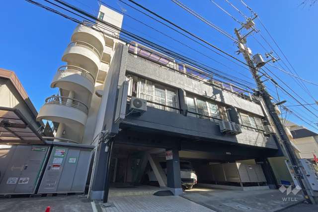 マンション和光の外観（北西側から）