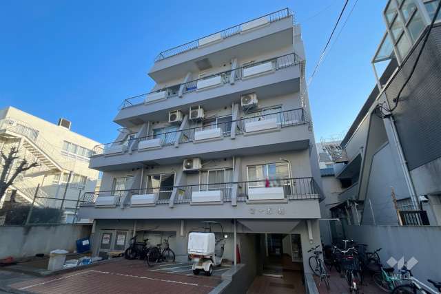 コーポ鎧の外観（南西側から）