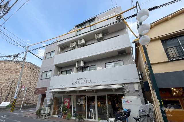 クレドール阿佐ヶ谷の外観（南西側から）