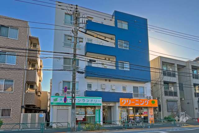 サンフラット阿佐ヶ谷の外観（北東側から）