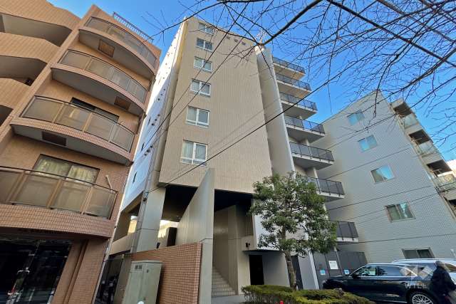 グランドメゾン荻窪の外観（北東側から）