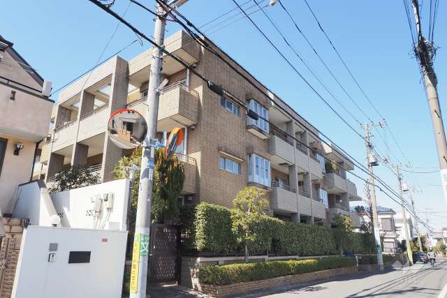 荻窪二丁目シティハウスの外観（南東側から）