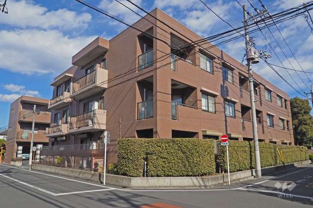 アールヴェール荻窪北の外観（南西側から）