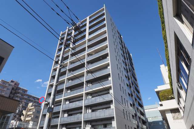 プラウド南阿佐ヶ谷の外観（南側から）